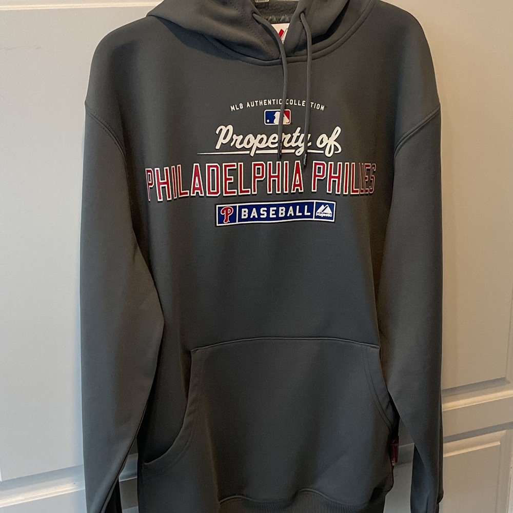 Phillies MLB hoodie. Men size S